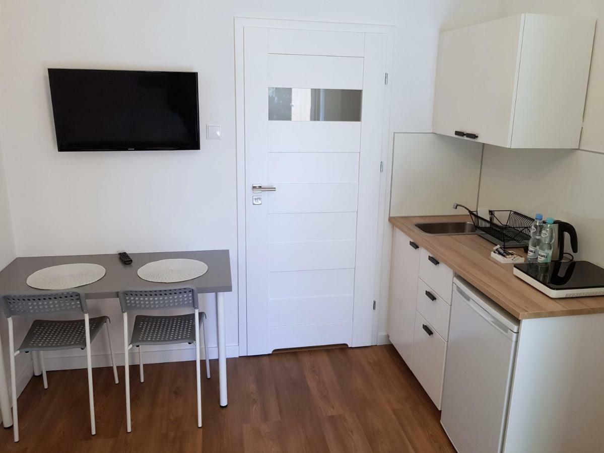 Apartamenty Metro Targowek ワルシャワ エクステリア 写真