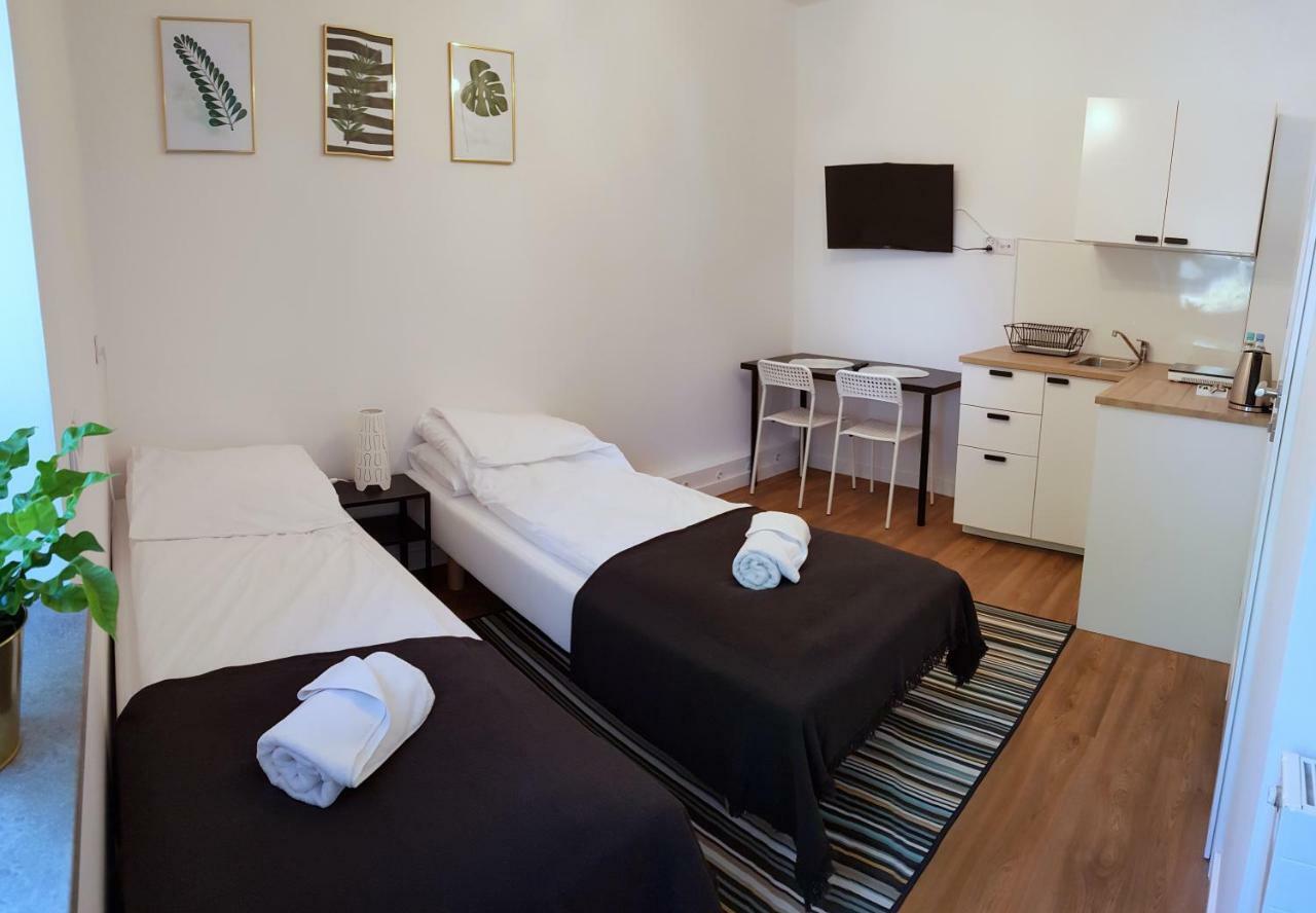 Apartamenty Metro Targowek ワルシャワ エクステリア 写真
