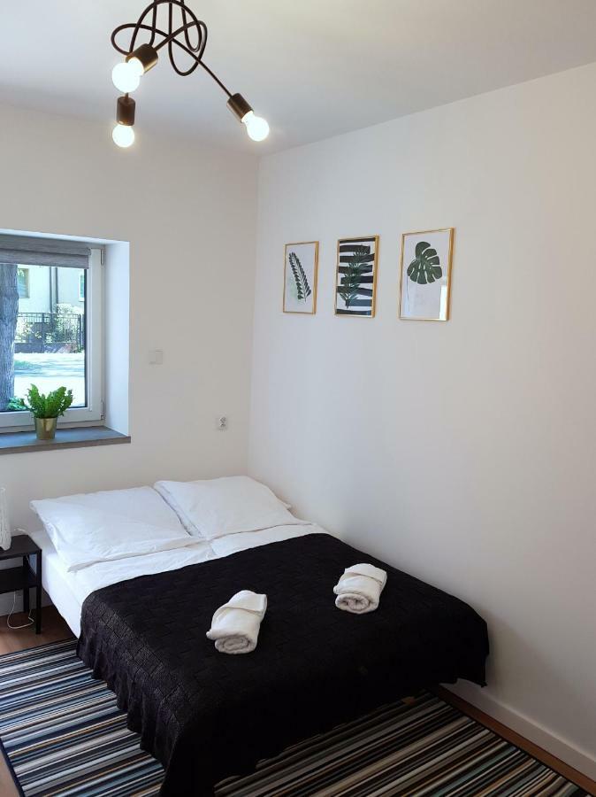 Apartamenty Metro Targowek ワルシャワ エクステリア 写真
