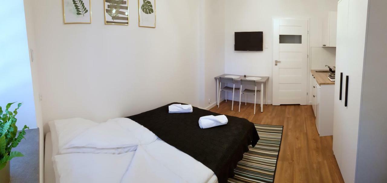 Apartamenty Metro Targowek ワルシャワ エクステリア 写真
